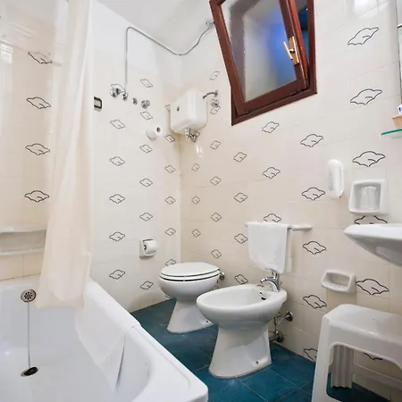 Moderno 3*