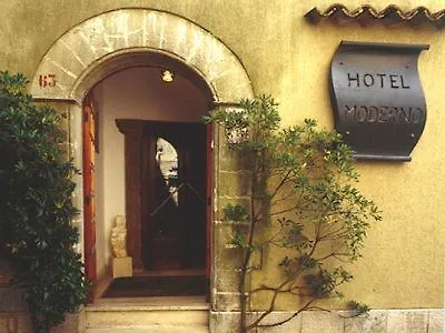 Hotel Moderno 3*