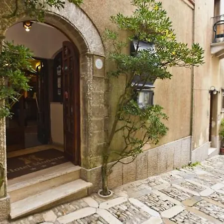 Moderno 3* Erice